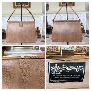 Vintage Bagcraft Classic Leather Handbag by Appointment H.M. The Queen - London